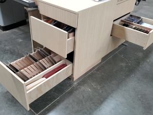 Pull Out Drawer Blade Storage